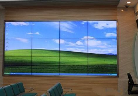 都江堰液晶拼接屏的另类用法。